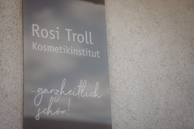Rosi Troll Kosmetikinstitut - Willkommen